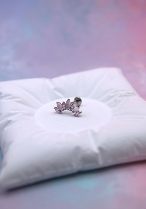 Bloom Rose Quartz Titan Labret
